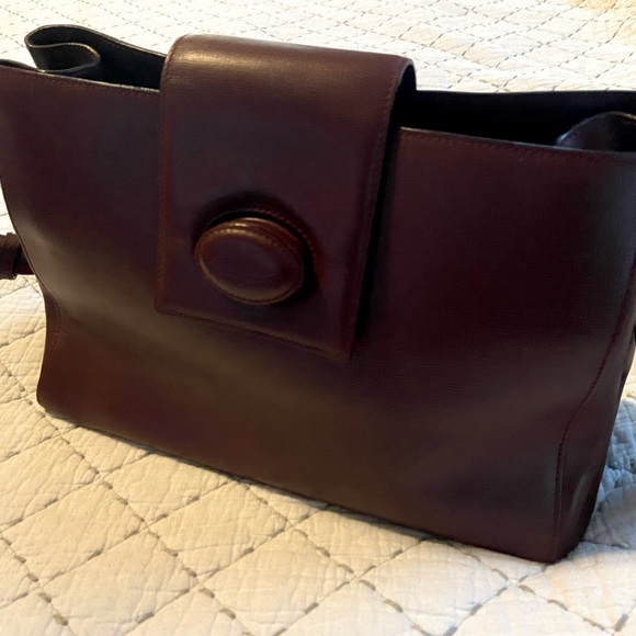 Cartier Handbags - Cartier Turnlock Mustline Shoulder bag